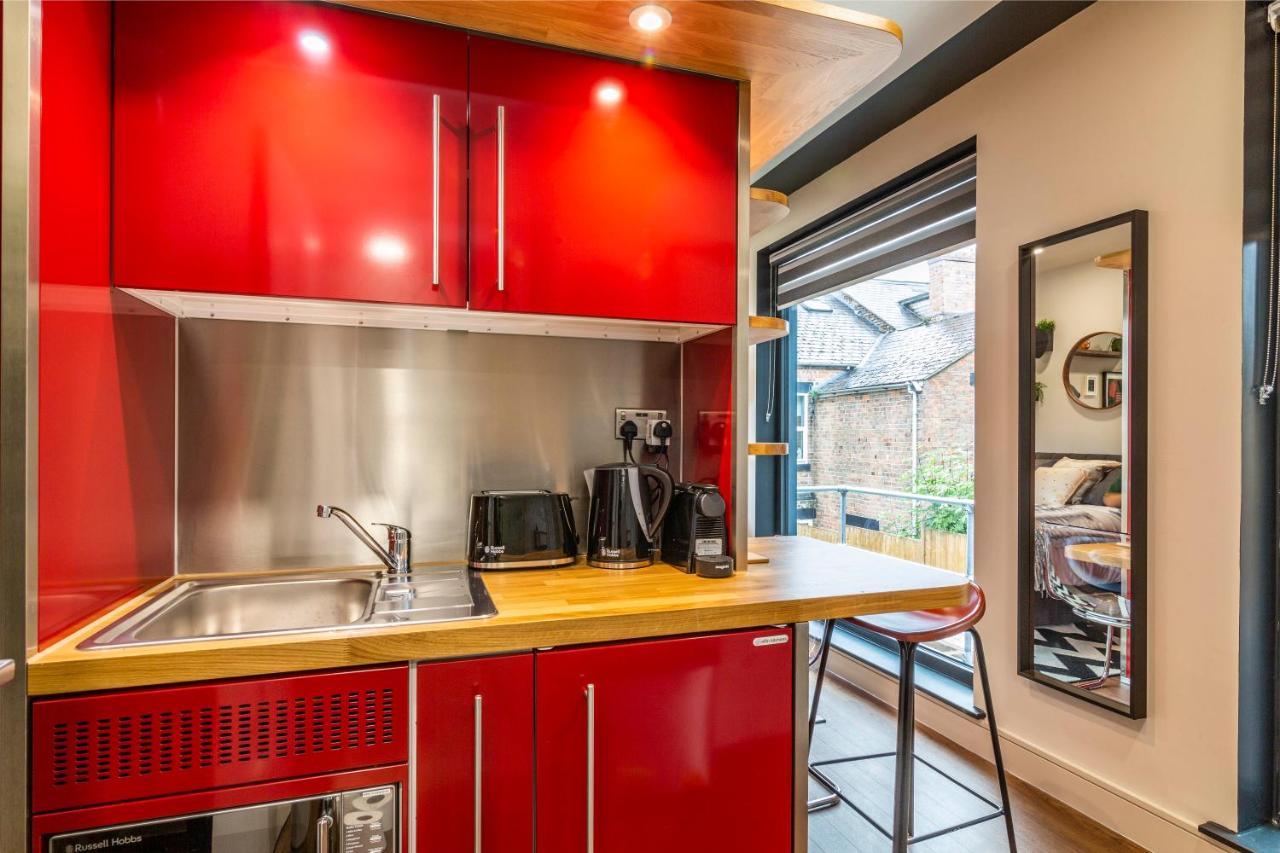 Romantic Getaway Studio Pods Close To City Centre With Free Wifi Ντέρμπι Εξωτερικό φωτογραφία