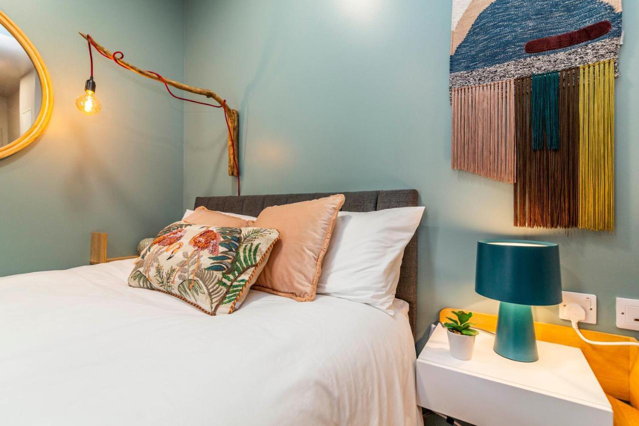 Romantic Getaway Studio Pods Close To City Centre With Free Wifi Ντέρμπι Εξωτερικό φωτογραφία